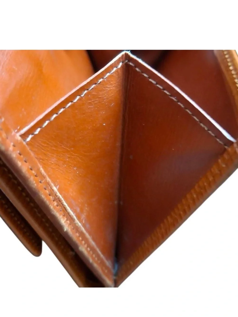 Louis Vuitton Epi Leather Compact Bifold Wallet Tan Cannelle Authentic Vintage